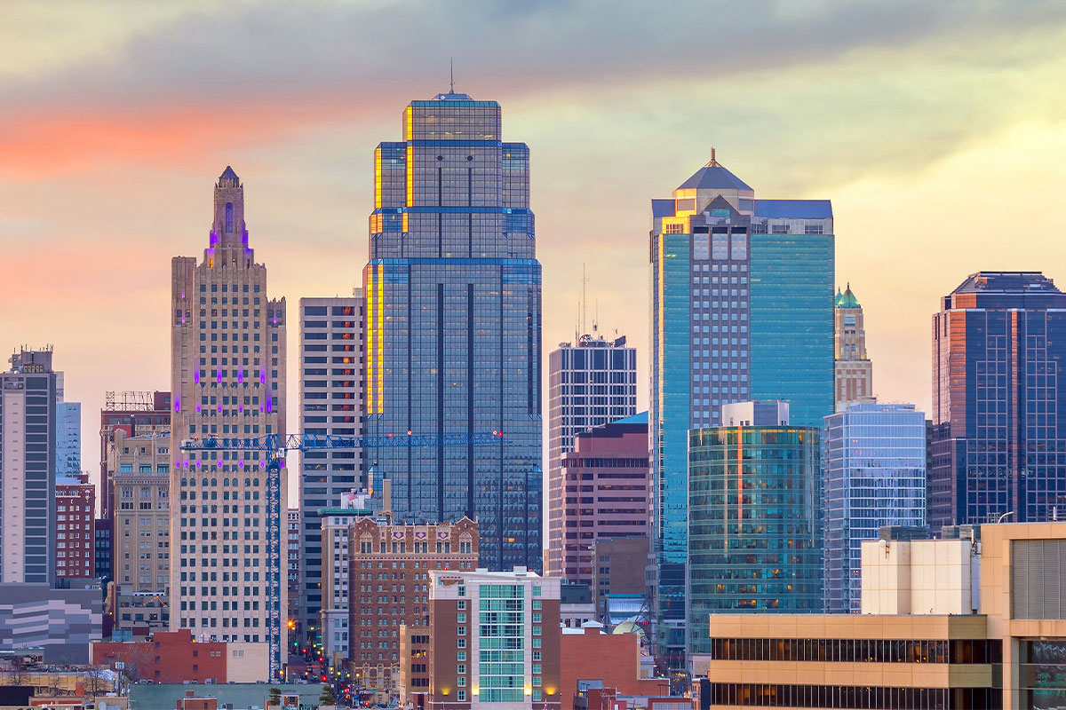 UMB associates retire